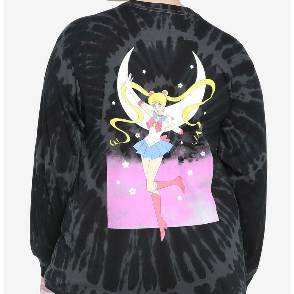 Sailor moon tee